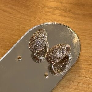 10KT GOLD & DIAMOND EARRINGS